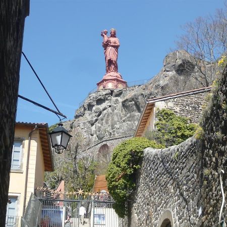 Le Petit St Clair Apartment Le Puy-en-Velay Exterior photo